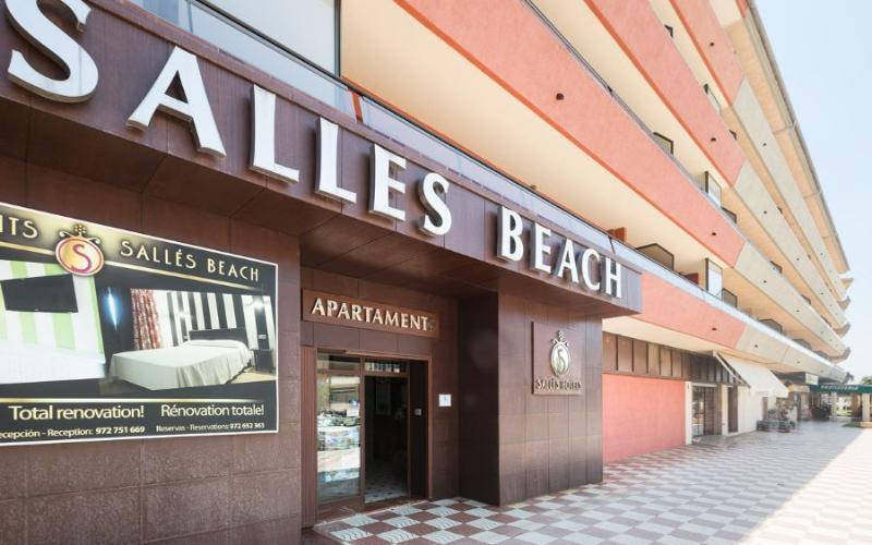 Apartamentos Salles Beach ลาเอสตาร์ติต ภายนอก รูปภาพ